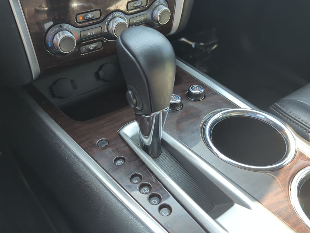 Thumbnail: 2016 Nissan Pathfinder - 15