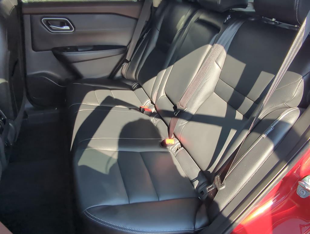 Thumbnail: 2021 Nissan Rogue - 13