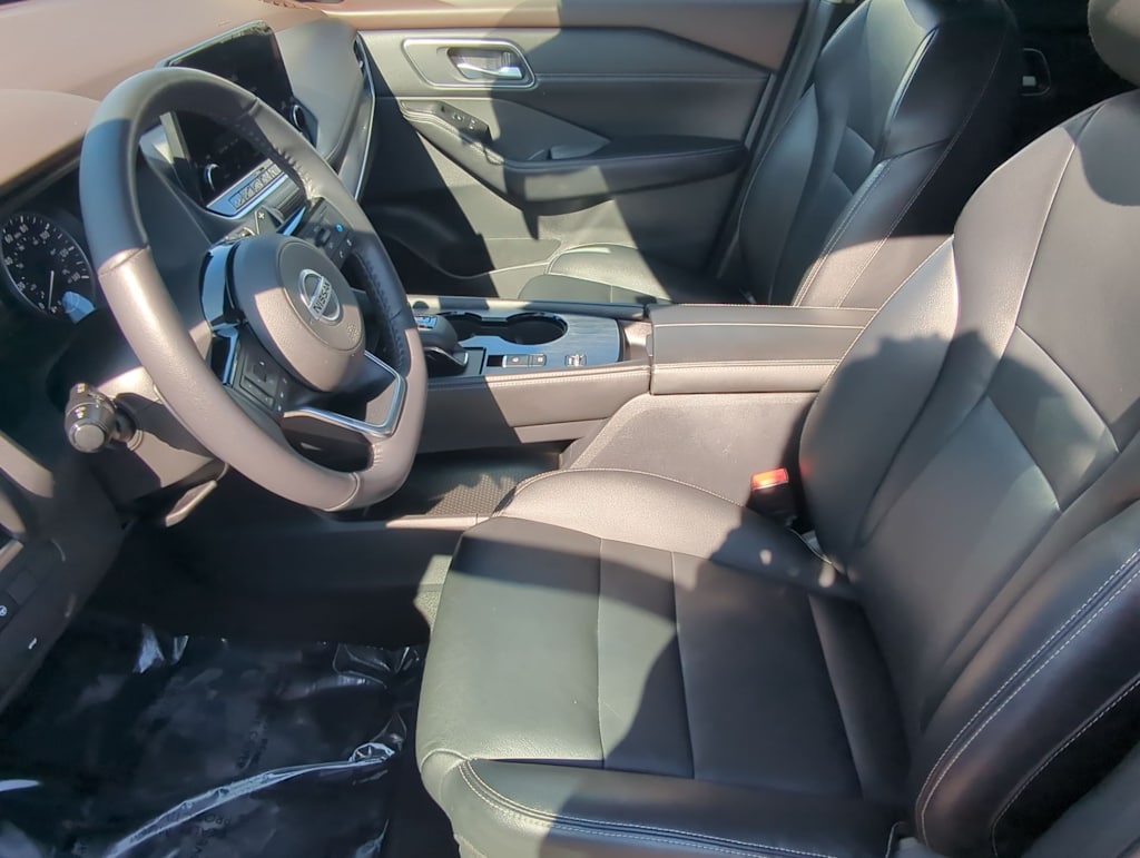 Thumbnail: 2021 Nissan Rogue - 11