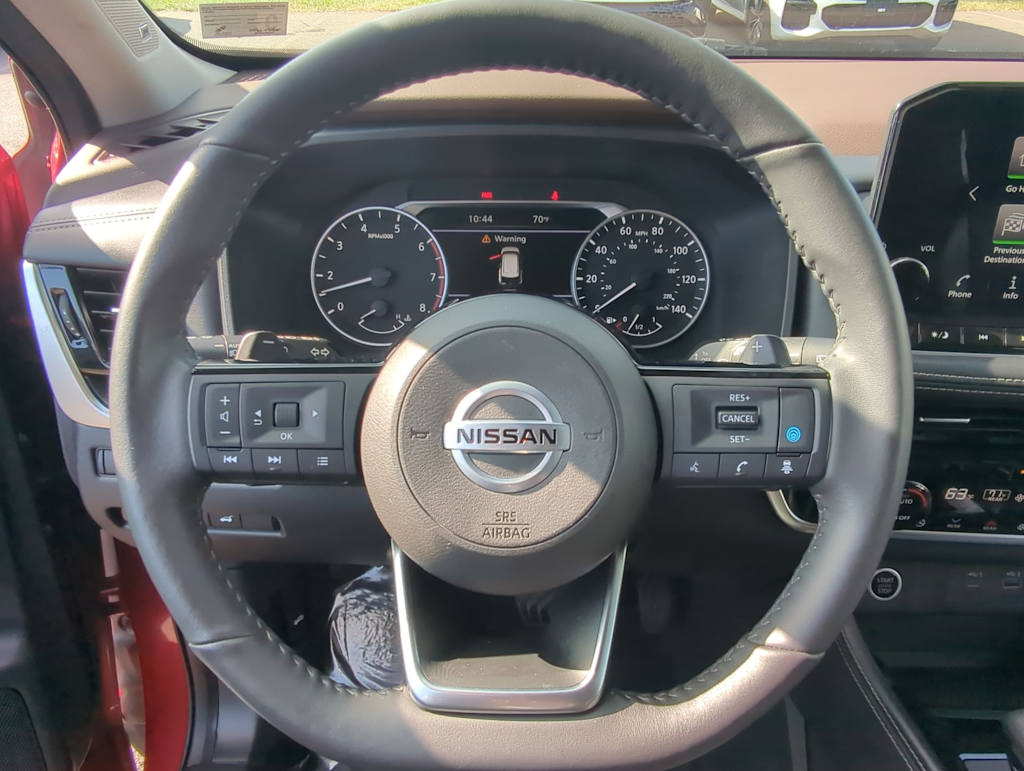 Thumbnail: 2021 Nissan Rogue - 10