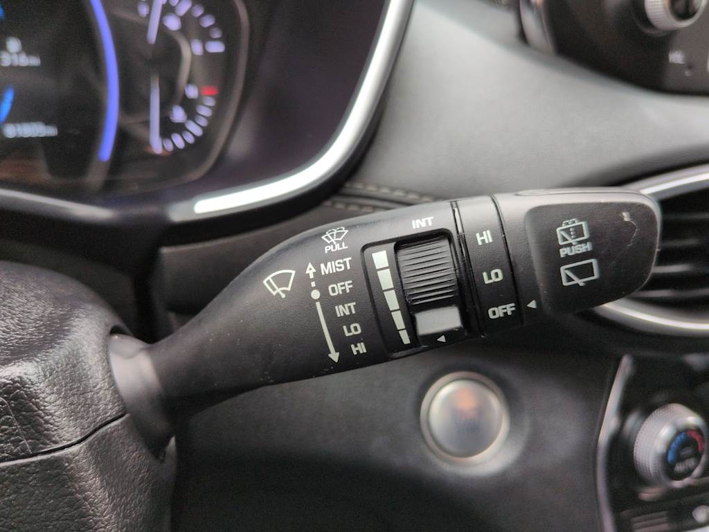 Thumbnail: 2020 Hyundai Santa Fe - 33