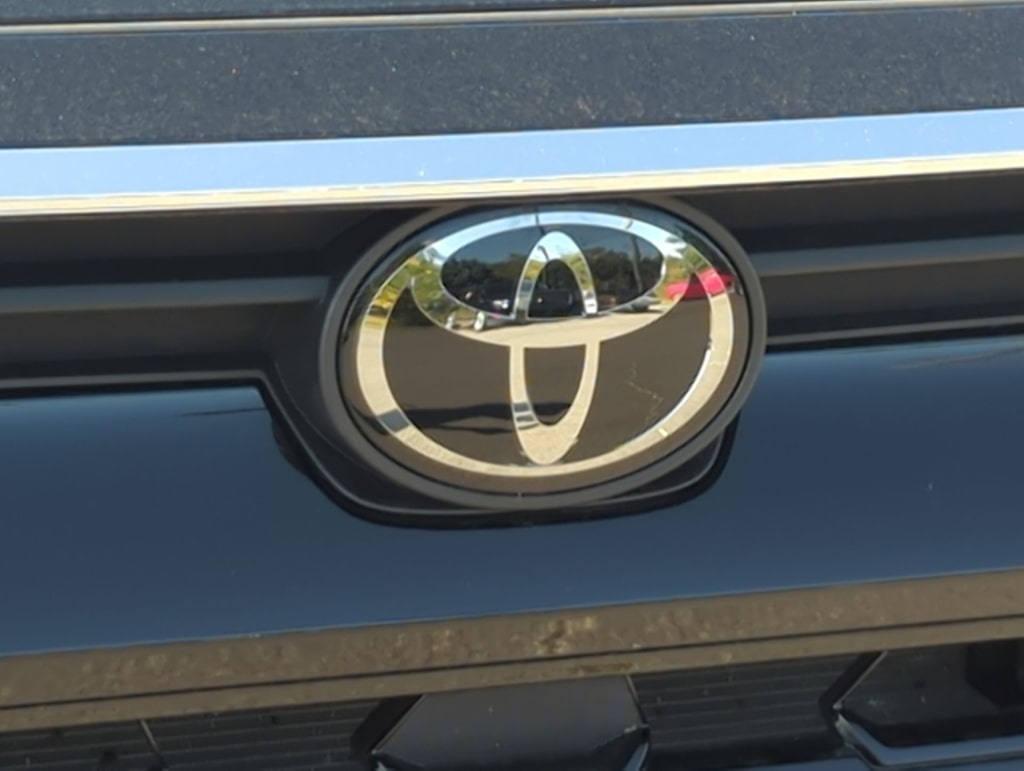 Thumbnail: 2024 Toyota Grand Highlander - 7