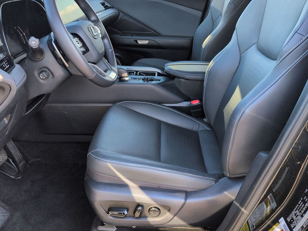 Thumbnail: 2024 Lexus TX - 11