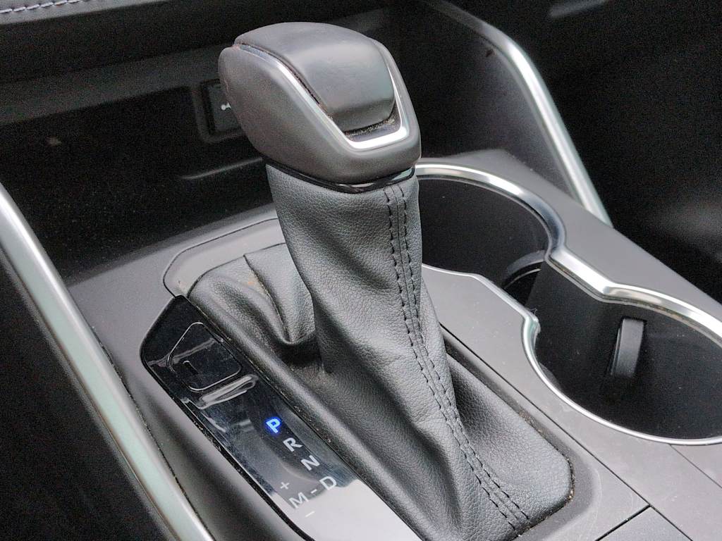 Thumbnail: 2021 Toyota Highlander - 17