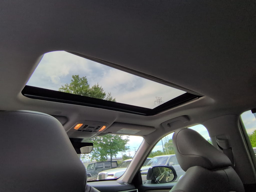 Thumbnail: 2021 Toyota Highlander - 30