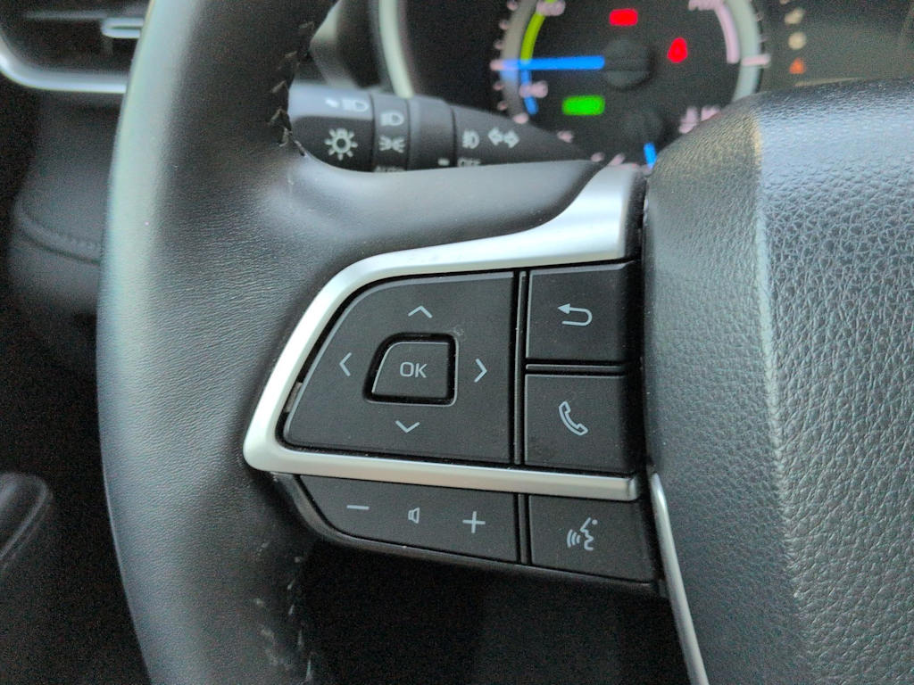 Thumbnail: 2023 Toyota Highlander - 33