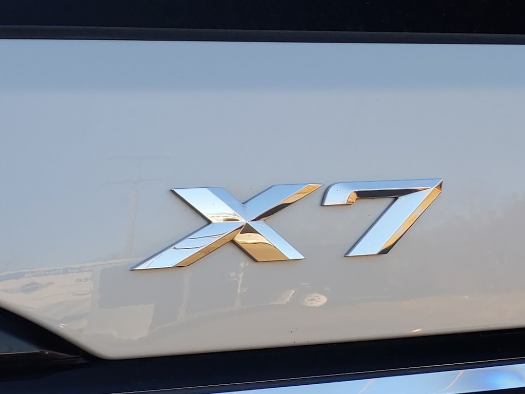 2023 BMW X7 xDrive40i 25