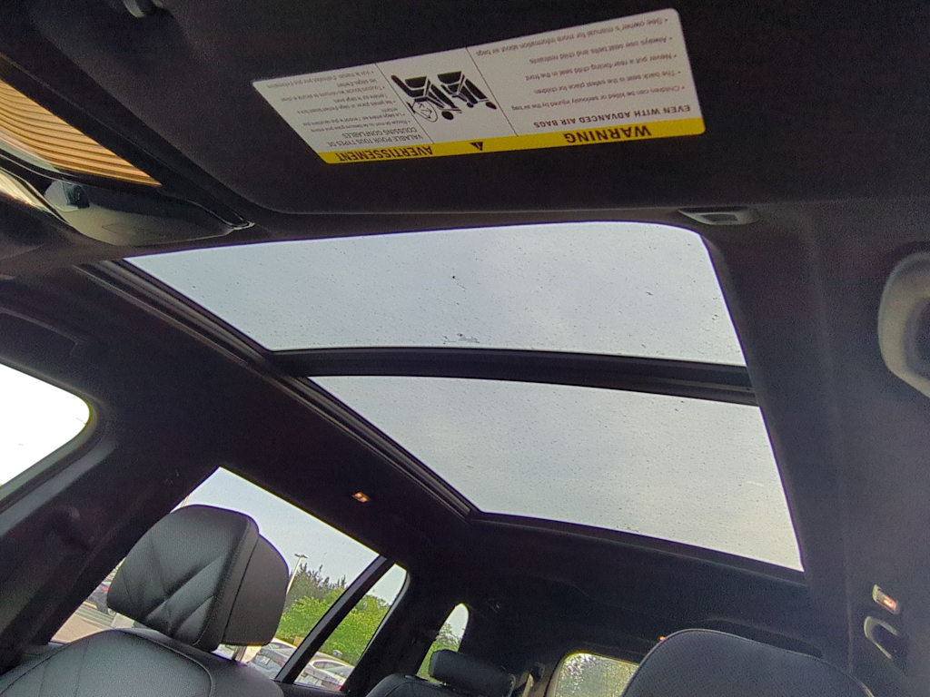 Thumbnail: 2025 BMW X7 - 27