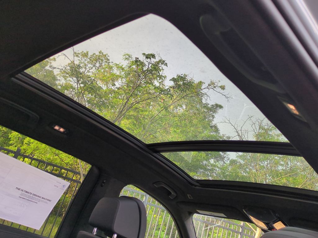 Thumbnail: 2025 BMW X7 - 30