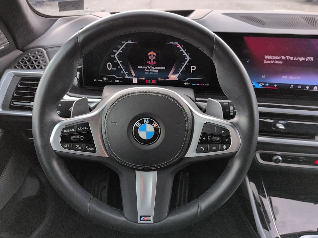 Thumbnail: 2025 BMW X7 - 14