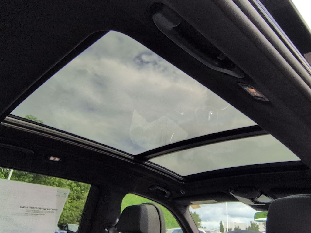 Thumbnail: 2027 BMW X7 - 30