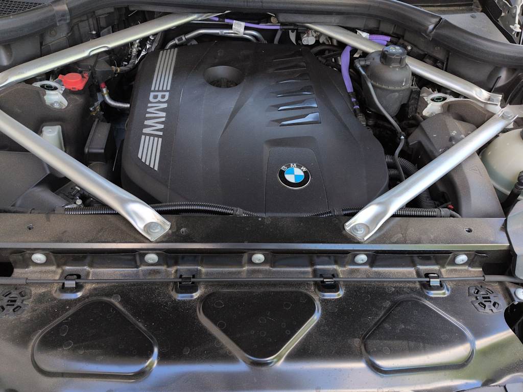 Thumbnail: 2026 BMW X7 - 9