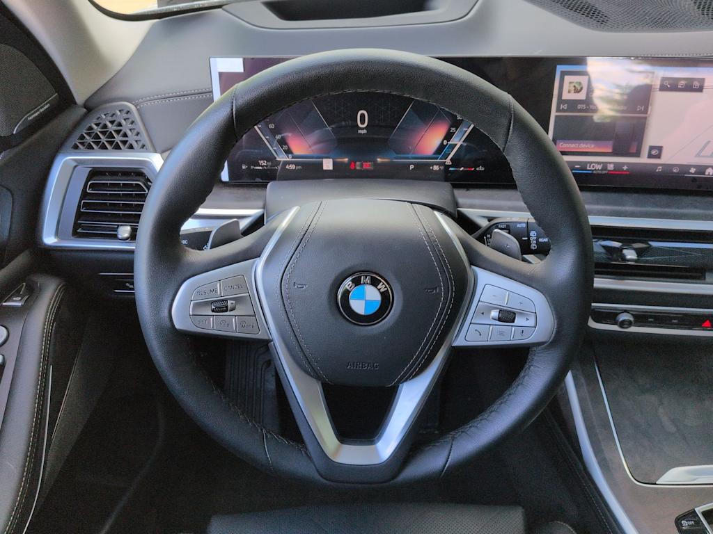 Thumbnail: 2026 BMW X7 - 14