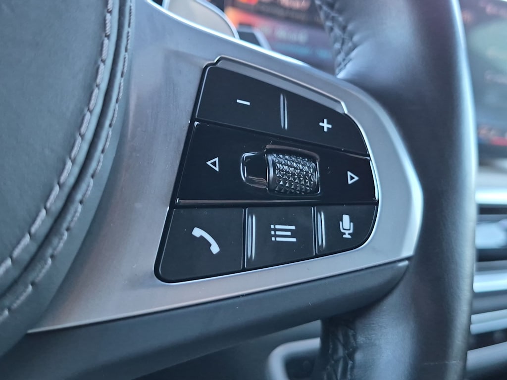 Thumbnail: 2024 BMW X7 - 33