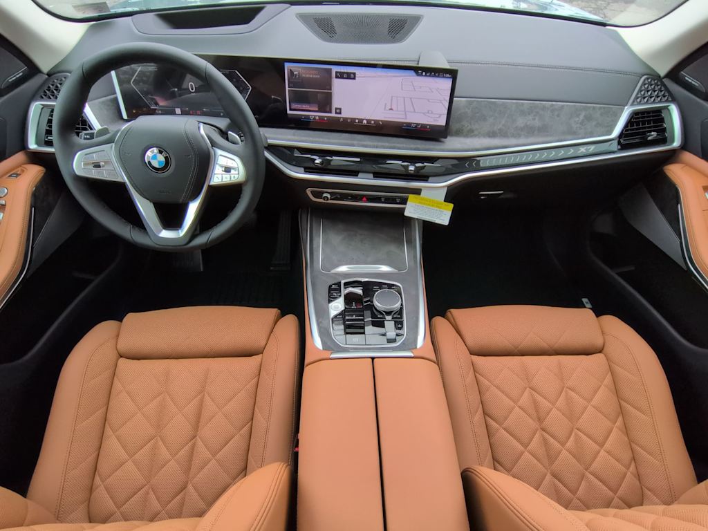 Thumbnail: 2027 BMW X7 - 10