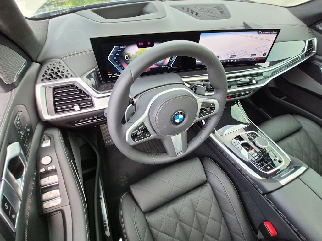 Thumbnail: 2025 BMW X7 - 2