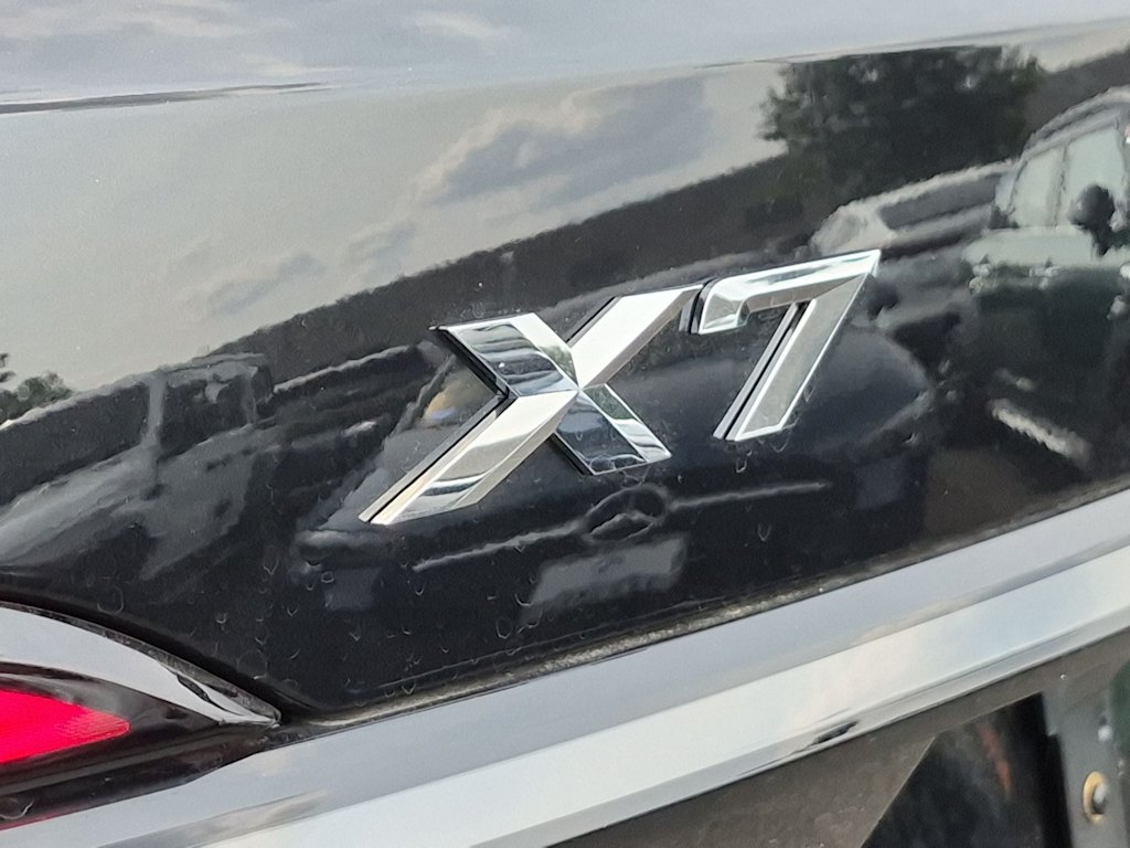 Thumbnail: 2025 BMW X7 - 26