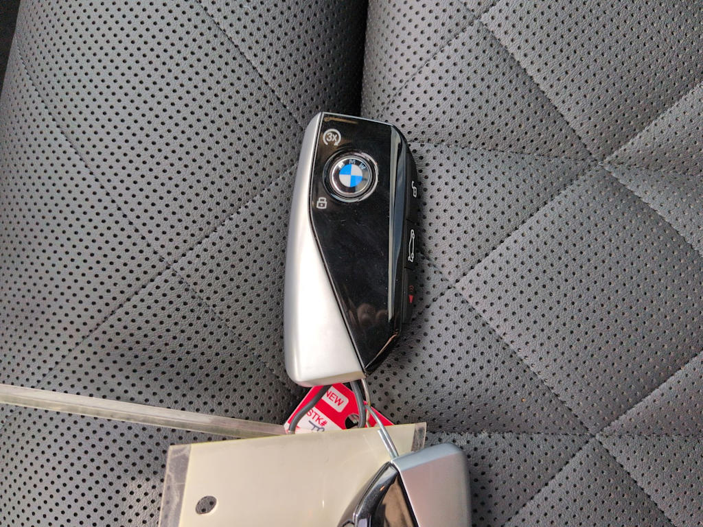 Thumbnail: 2026 BMW X7 - 19