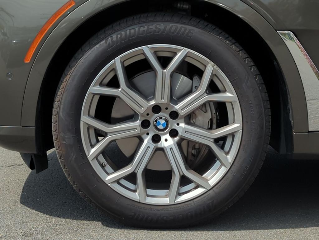 2024 BMW X7 xDrive40i 4
