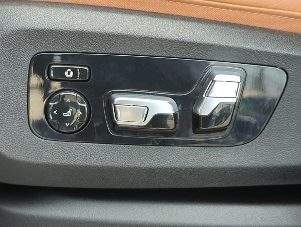 2024 BMW X7 xDrive40i 18