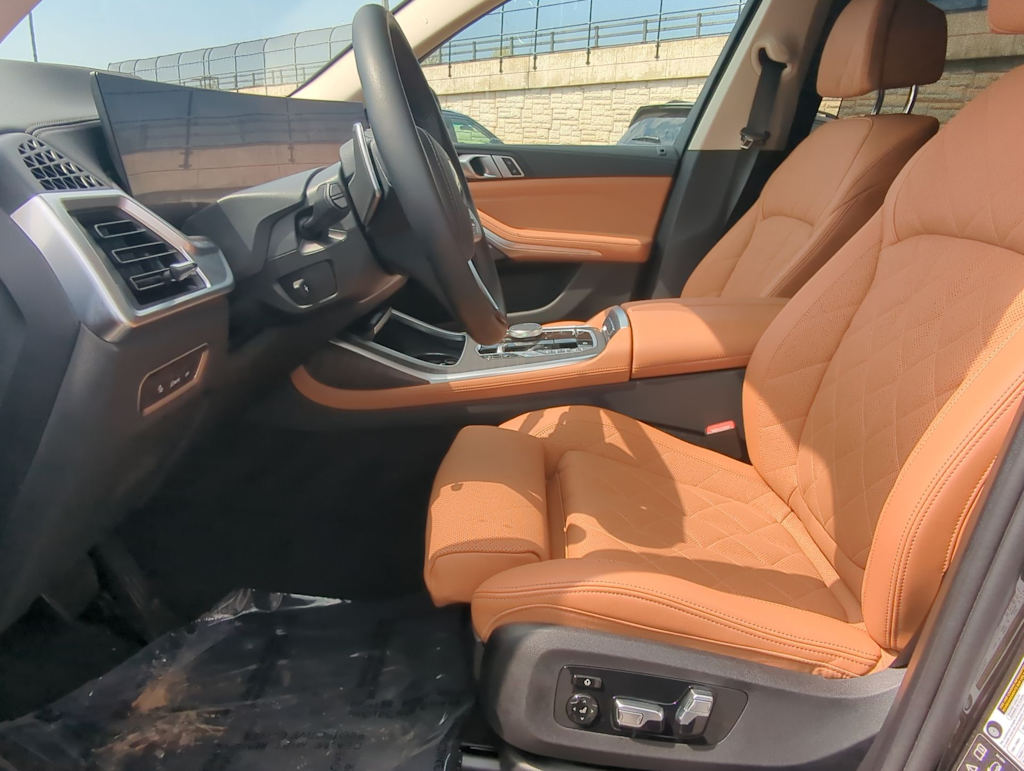 2024 BMW X7 xDrive40i 7