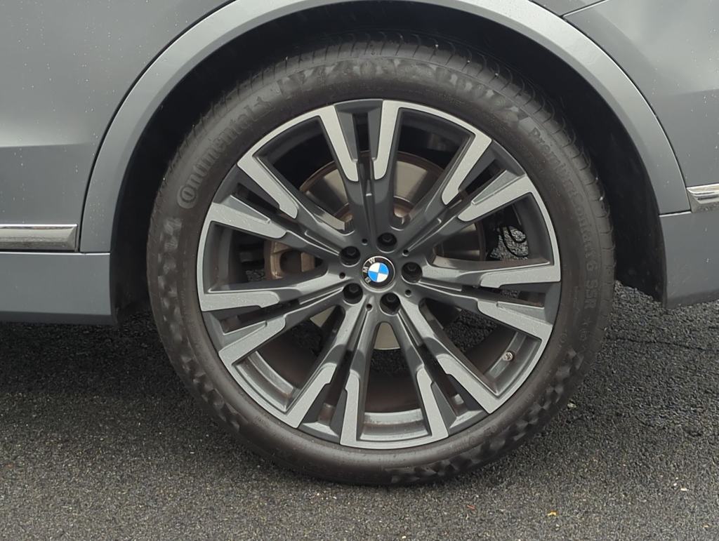 Thumbnail: 2023 BMW X7 - 8