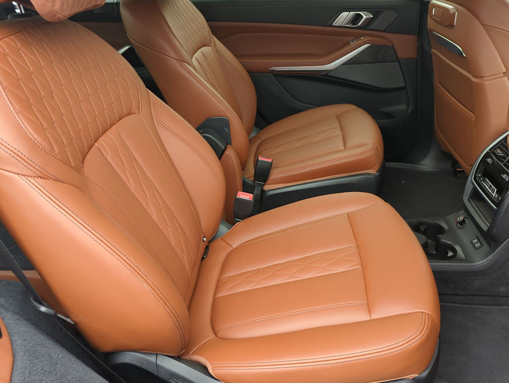 Thumbnail: 2023 BMW X7 - 12