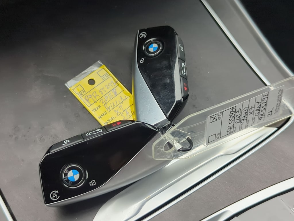 Thumbnail: 2023 BMW X7 - 17