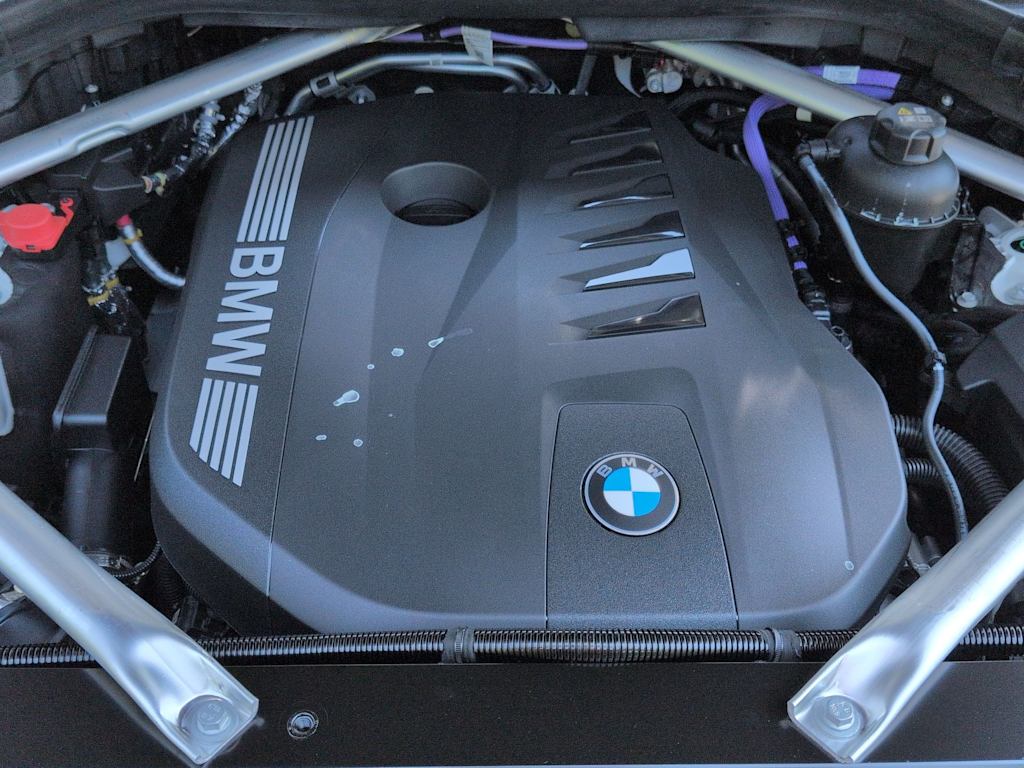 Thumbnail: 2027 BMW X7 - 9