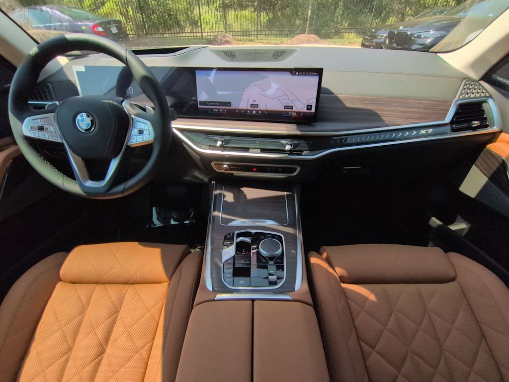 Thumbnail: 2027 BMW X7 - 10