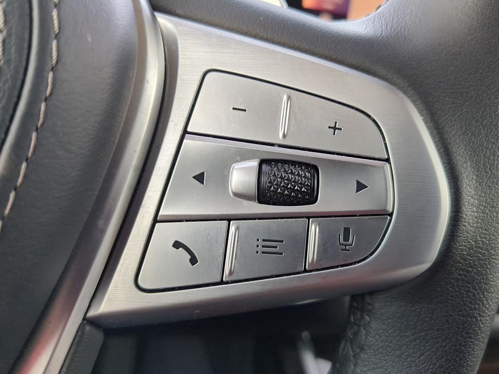 Thumbnail: 2024 BMW X7 - 32