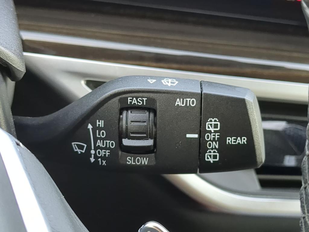 Thumbnail: 2024 BMW X7 - 33