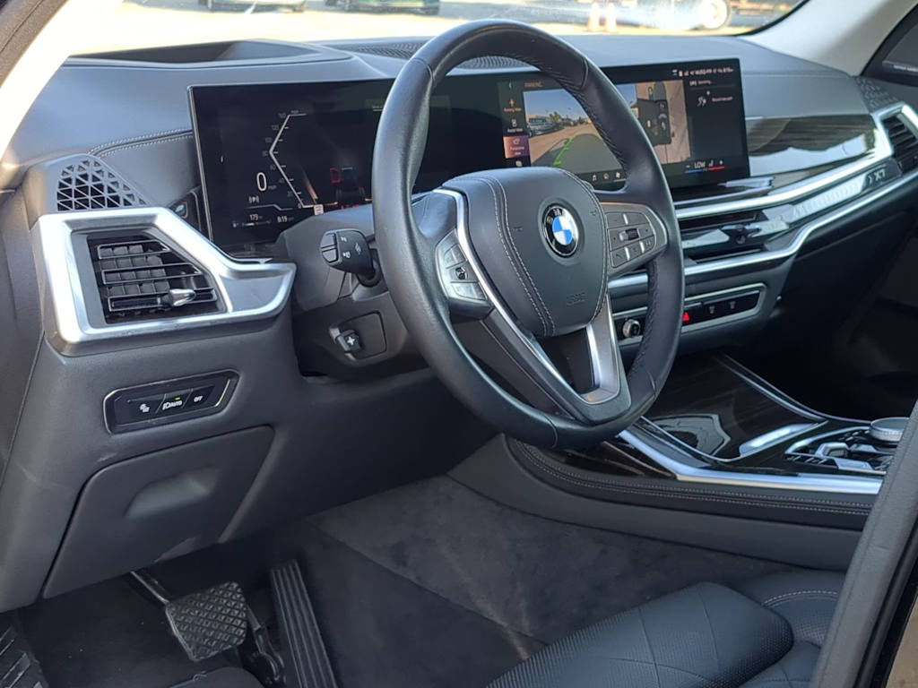 Thumbnail: 2024 BMW X7 - 2