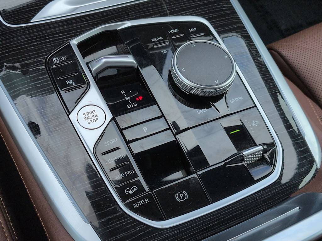 Thumbnail: 2024 BMW X7 - 38