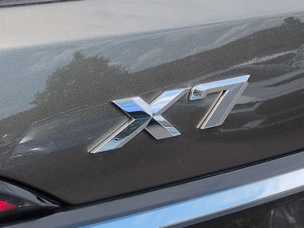 Thumbnail: 2024 BMW X7 - 26