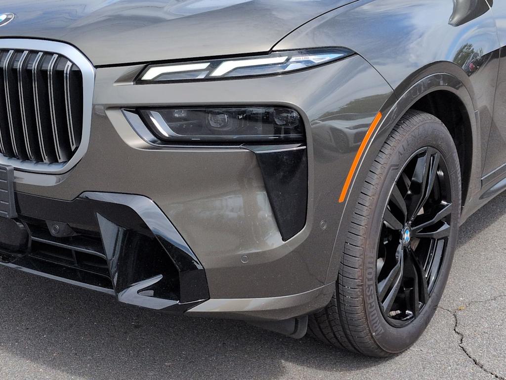 Thumbnail: 2024 BMW X7 - 25