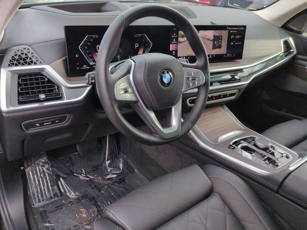 Thumbnail: 2026 BMW X7 - 2