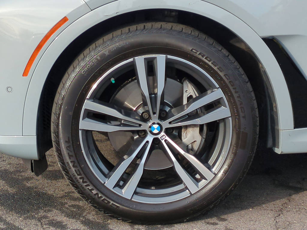 Thumbnail: 2023 BMW X7 - 8