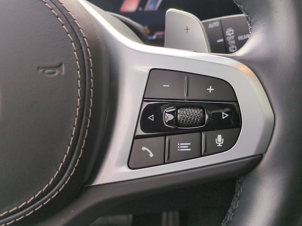 Thumbnail: 2023 BMW X7 - 32