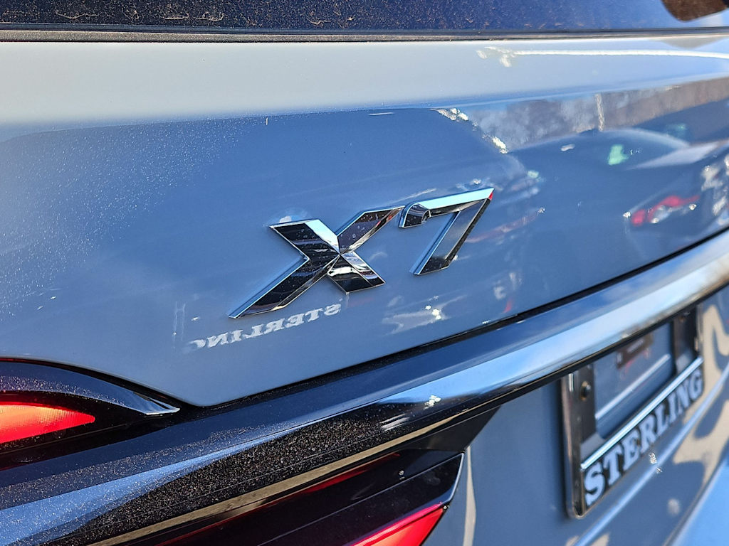 Thumbnail: 2026 BMW X7 - 23