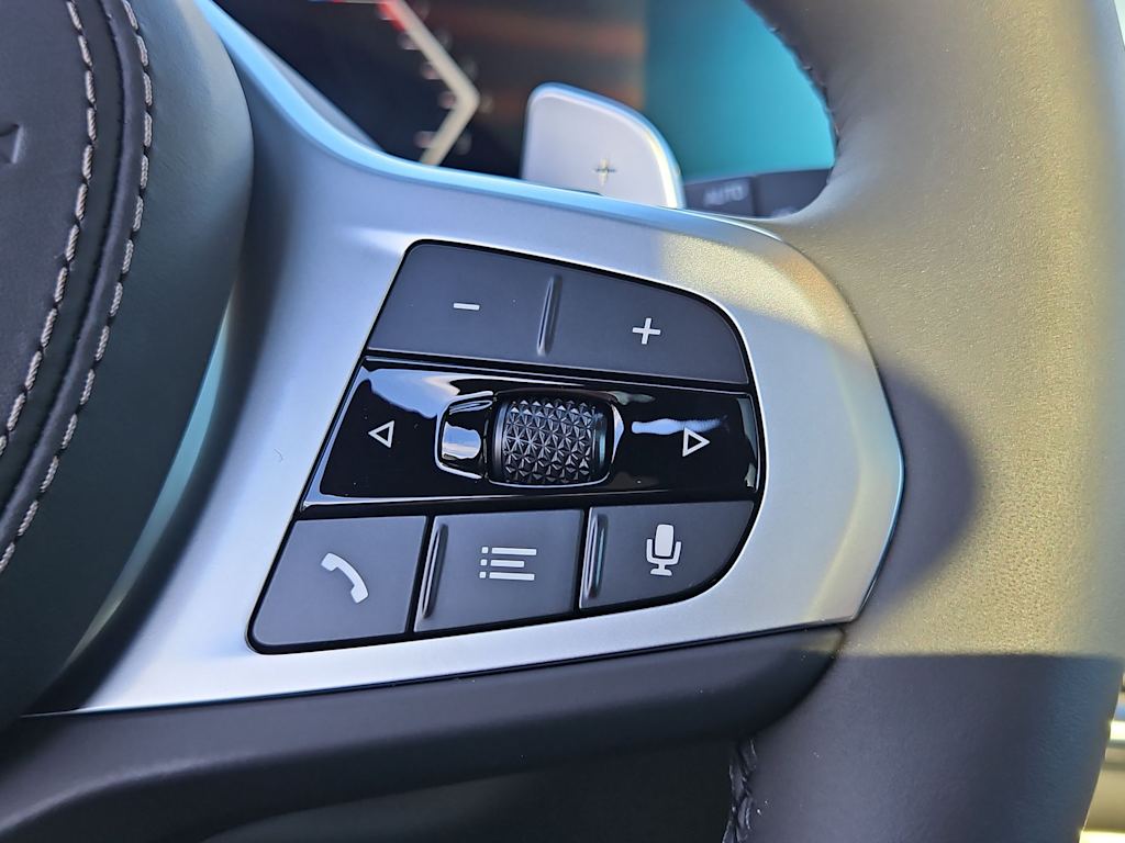 Thumbnail: 2026 BMW X7 - 28