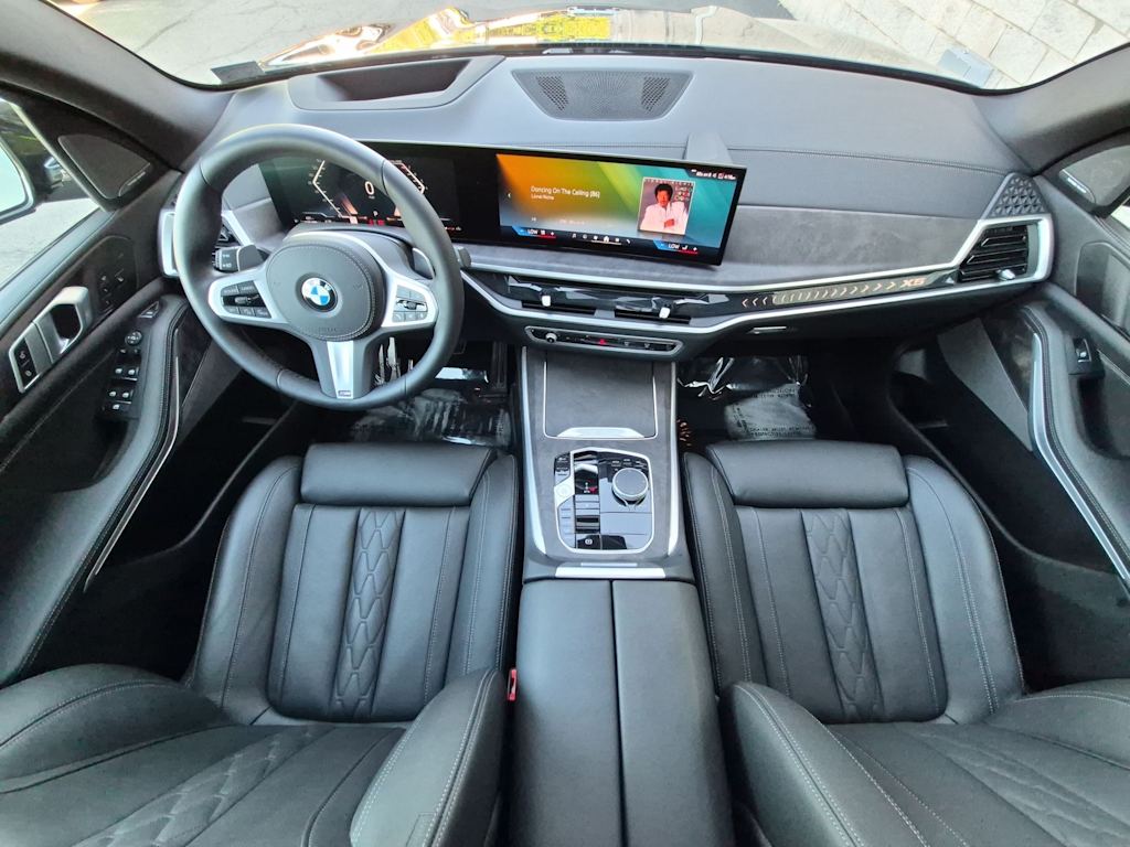 Thumbnail: 2024 BMW X5 - 10