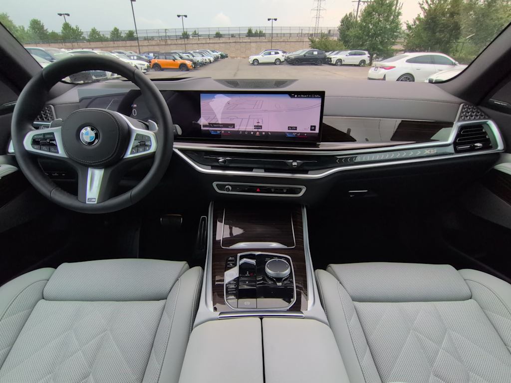 Thumbnail: 2026 BMW X5 - 9