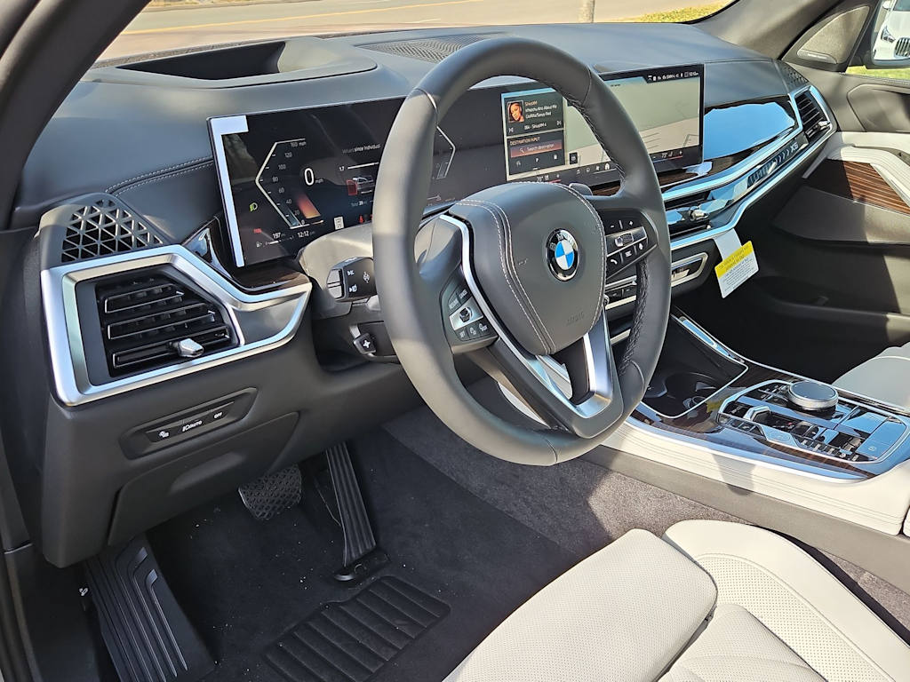 Thumbnail: 2026 BMW X5 - 2