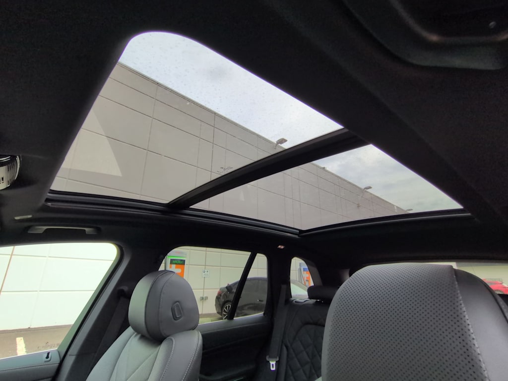 Thumbnail: 2026 BMW X5 - 27