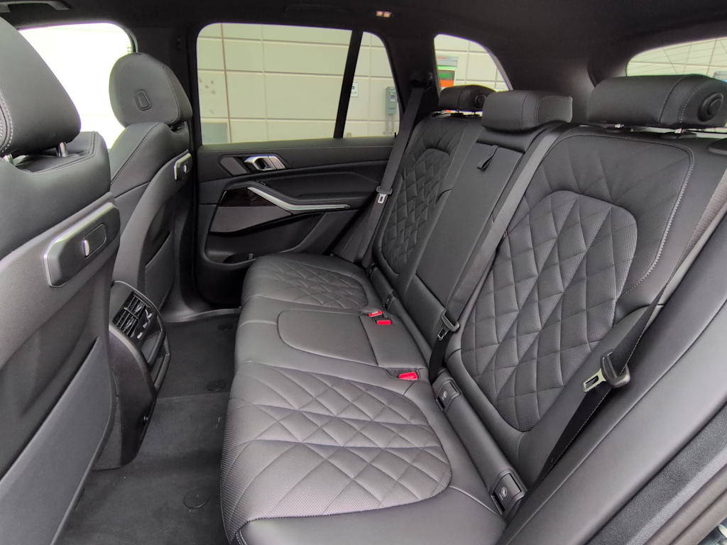 Thumbnail: 2026 BMW X5 - 28