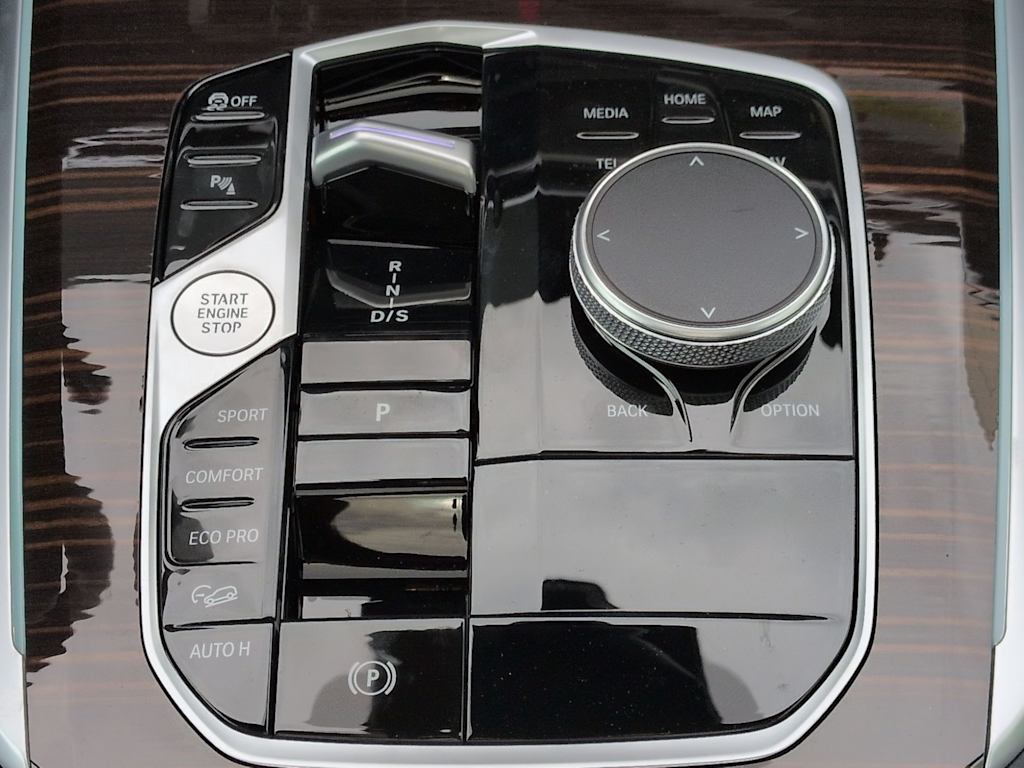 Thumbnail: 2026 BMW X5 - 37