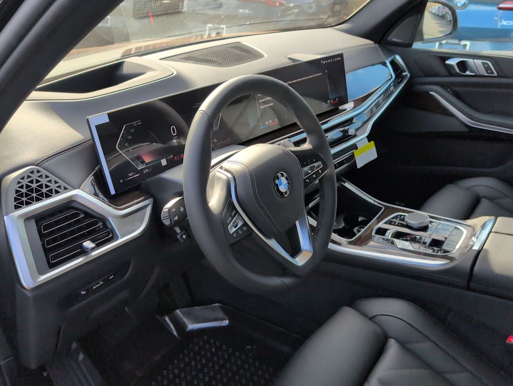 Thumbnail: 2026 BMW X5 - 2