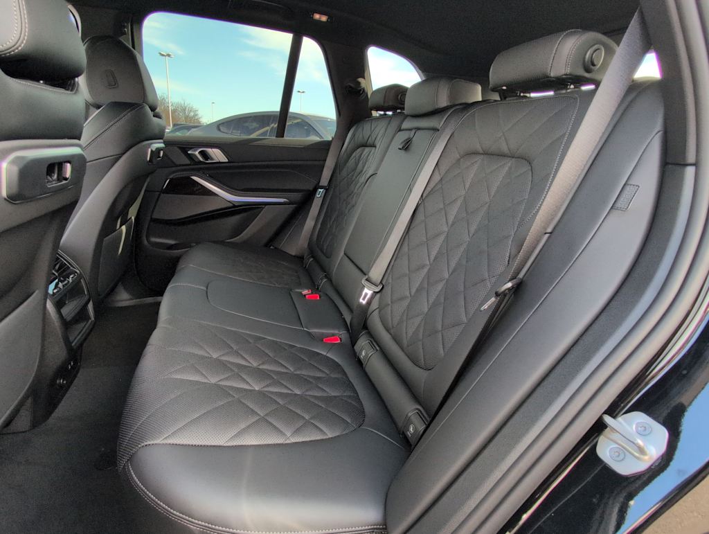 Thumbnail: 2026 BMW X5 - 28
