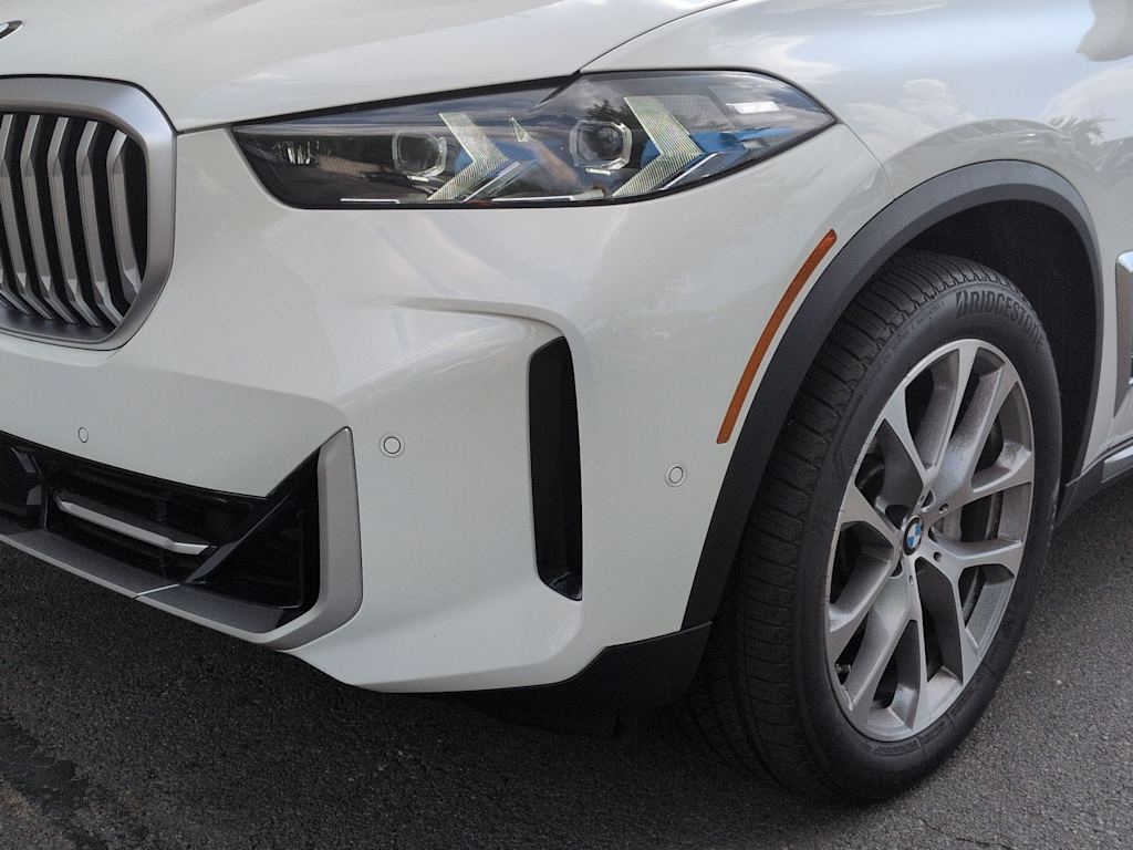 Thumbnail: 2026 BMW X5 - 25